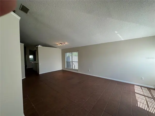 3227 HERONS POINT CIR, Kissimmee, FL 34741