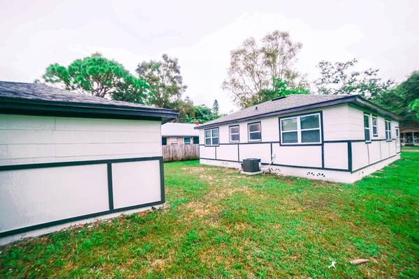665 23RD AVE S, St Petersburg, FL 33705