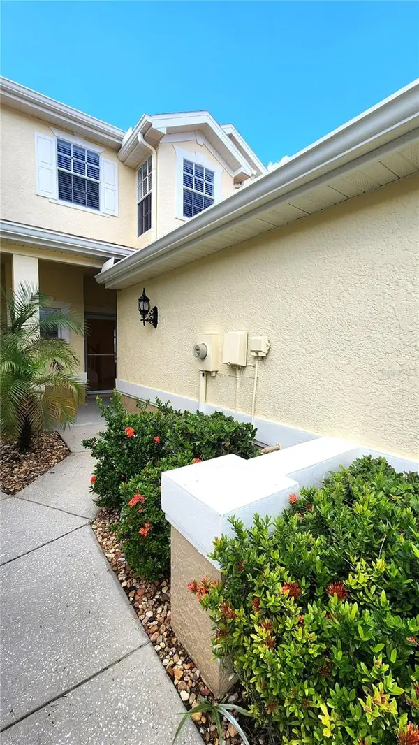 642 SPRING LAKE CIR, Tarpon Springs, FL 34688