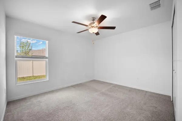 4060 CAPRI COAST DR, Plant City, FL 33565