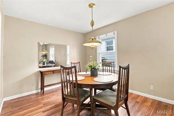 9458 Mackenzie RD, Affton, MO 63123