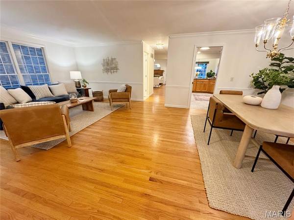 5844 Itaska ST, St Louis, MO 63109