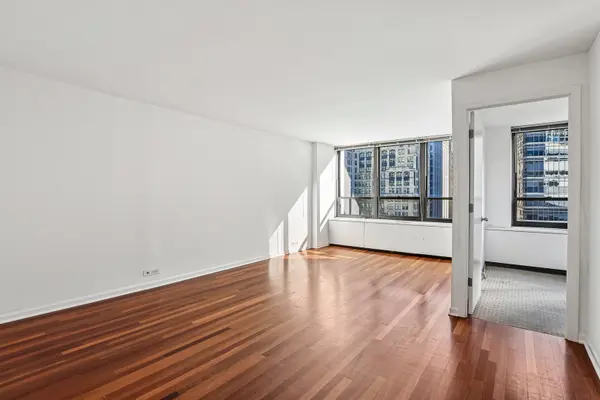 222 E Pearson ST #1006, Chicago, IL 60611