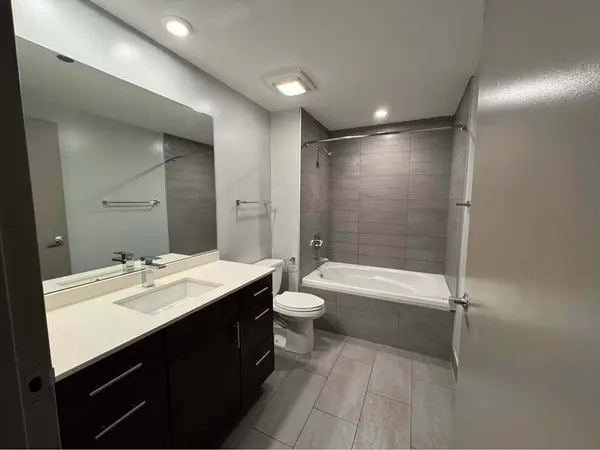 445 E Illinois ST #3503, Chicago, IL 60611