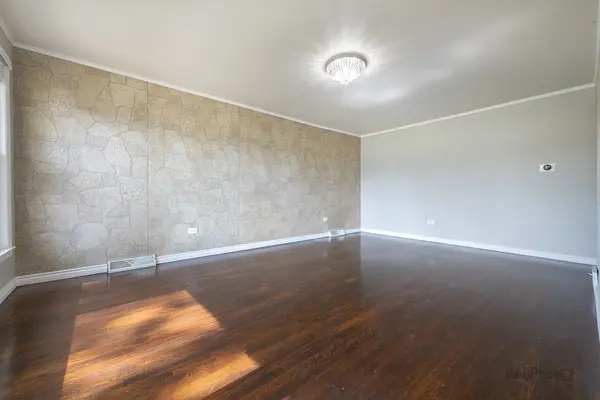 7224 W 60th PL, Summit, IL 60501