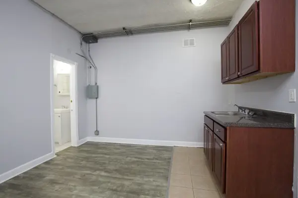 4735 N Beacon ST #104, Chicago, IL 60640