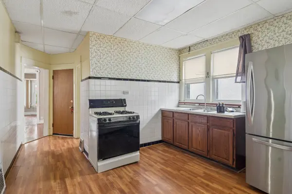 4541 N HARDING AVE, Chicago, IL 60625