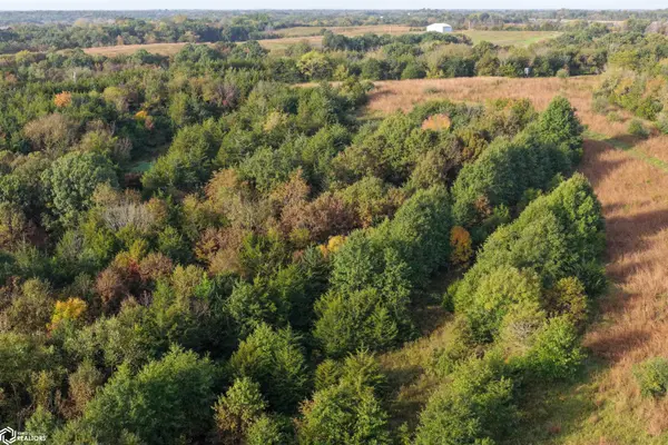 15th ST, Drakesville, IA 52552