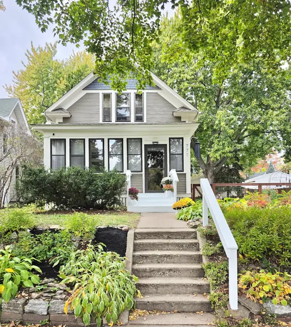 771 Ottawa AVE, Saint Paul, MN 55107