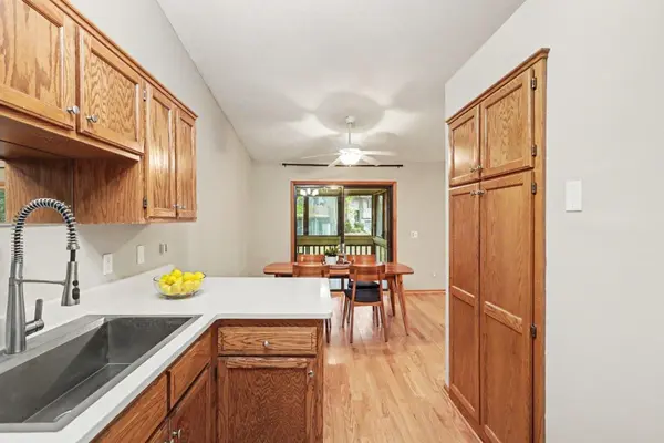 6610 Falstaff RD, Woodbury, MN 55125
