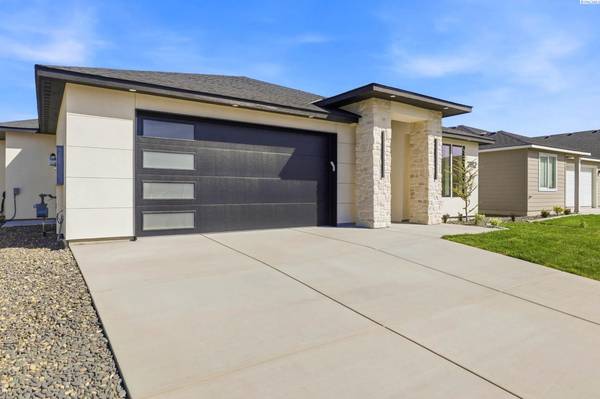 2912 Meadowlark Ave, Richland, WA 99352