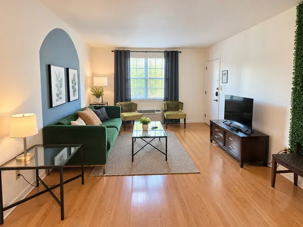 907 18th Ave #S #208, Nashville, TN 37212