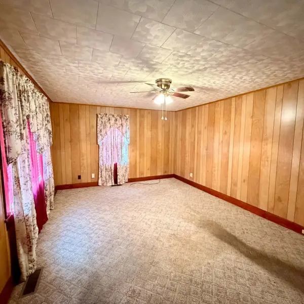 1206 Cates St, Hopkinsville, KY 42240