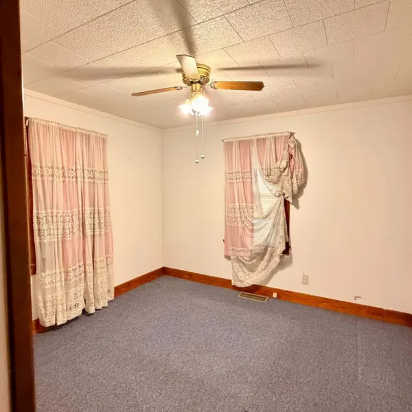 1206 Cates St, Hopkinsville, KY 42240