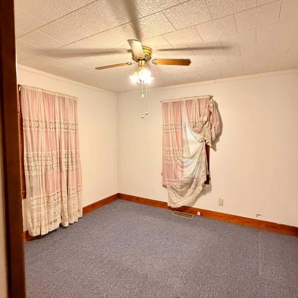 1206 Cates St, Hopkinsville, KY 42240