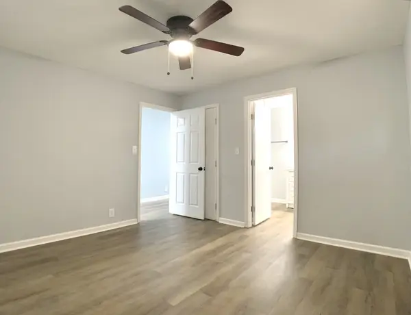 1008 Ridgecrest Dr, Clarksville, TN 37040