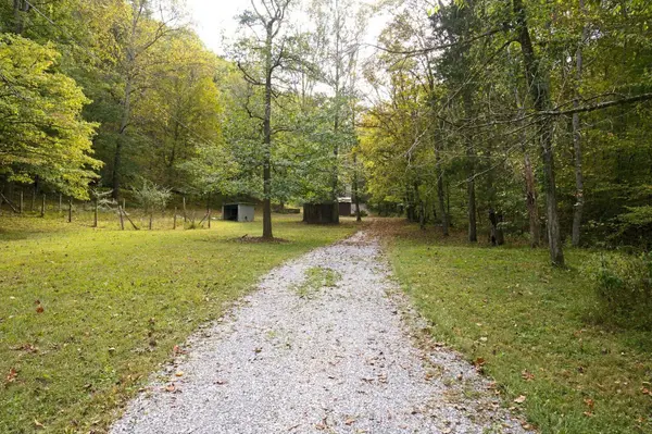 1518 Indian Springs Rd, Pegram, TN 37143