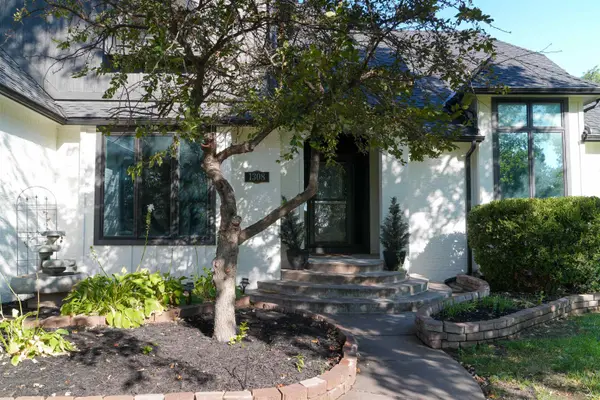1308 N Fieldcrest, Wichita, KS 67212
