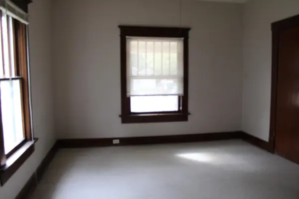 710 E 14th Ave, Winfield, KS 67156