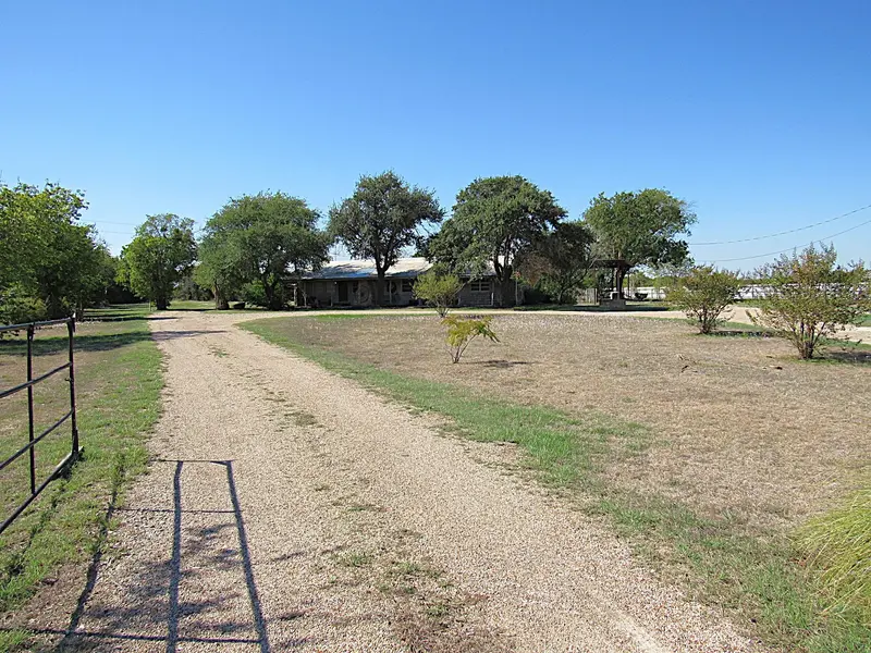 14289 FM 439, Nolanville, TX 76559