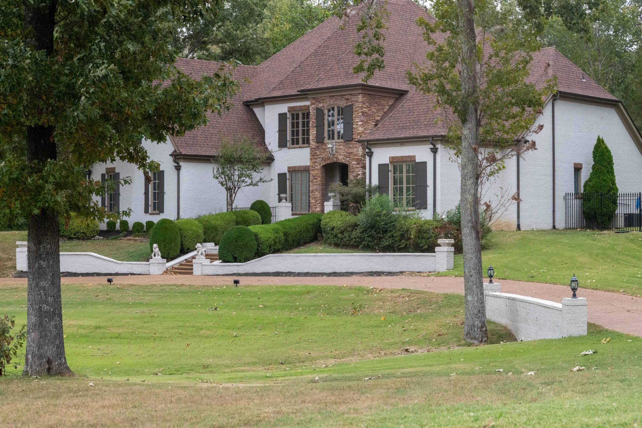 224 S MONTEREY FARMS CV, Collierville, TN 38017