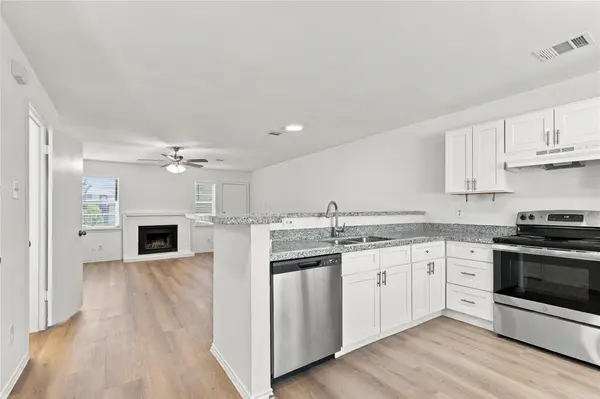 1834 River Crossing CIR #D, Austin, TX 78741