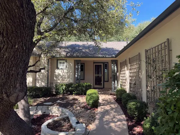 104 Saddle TRL, Georgetown, TX 78633