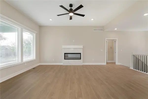 12940 Sewell AVE, Kansas City, KS 66111