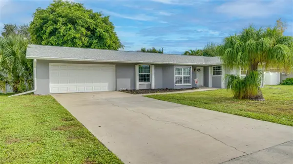 909 SE 27TH ST, Cape Coral, FL 33904