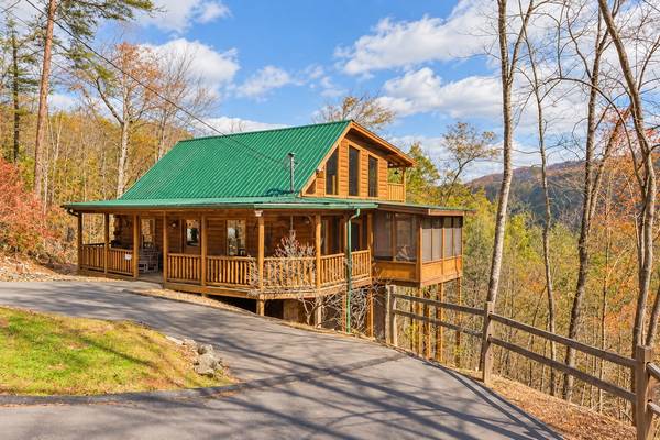 923 Fir St #E, Sevierville, TN 37862