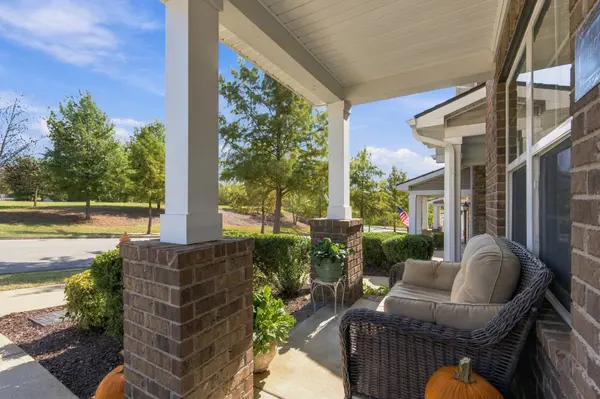 2556 River Trail Dr, Hermitage, TN 37076