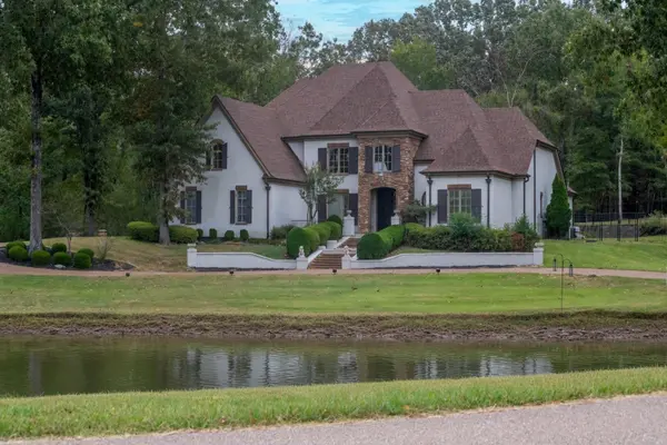 224 S MONTEREY FARMS CV, Collierville, TN 38017