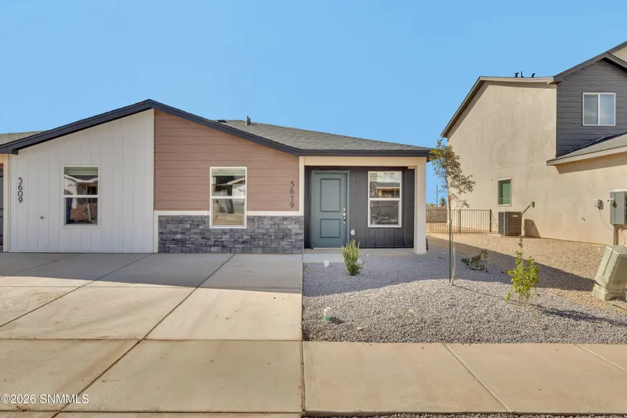 5559 Sierra Verde PL, Las Cruces, NM 88012