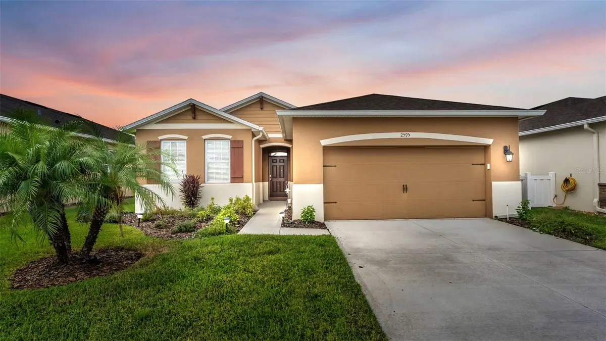 2595 CANYON CREST DR, Lakeland, FL 33811