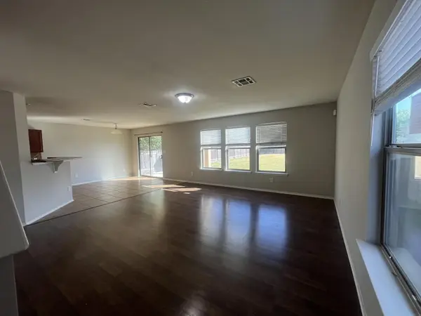 2407 Howry DR, Georgetown, TX 78626