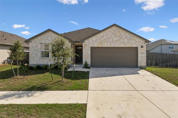104 Greenspire Downs DR, Hutto, TX 78634