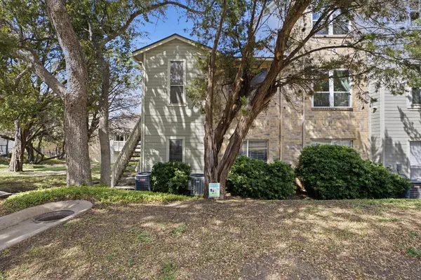 2450 Wickersham LN #1001, Austin, TX 78741