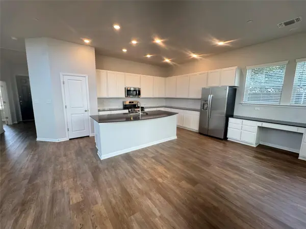 3000 Chisholm Trail RD #71, Round Rock, TX 78681