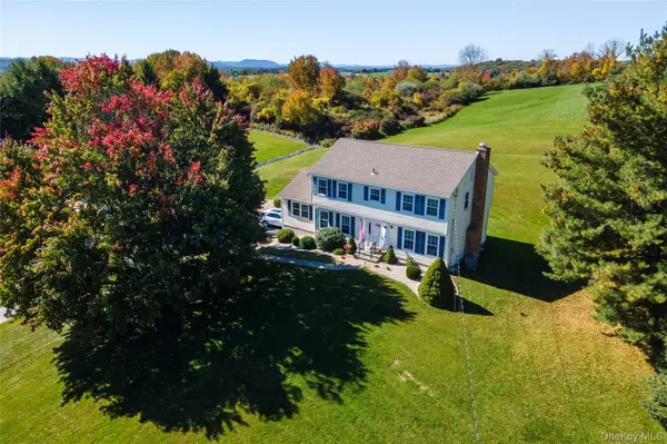 415 Waterbury Hill RD, Lagrangeville, NY 12540