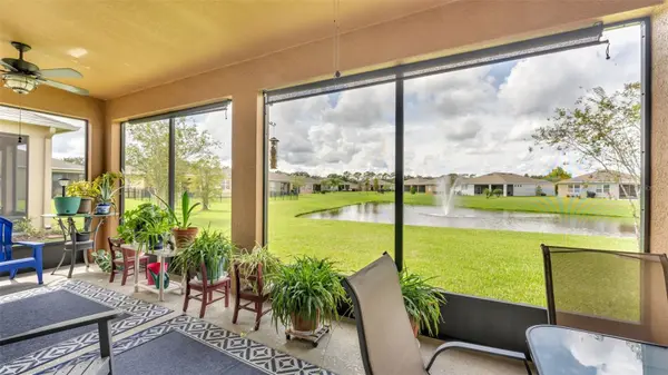 2595 CANYON CREST DR, Lakeland, FL 33811