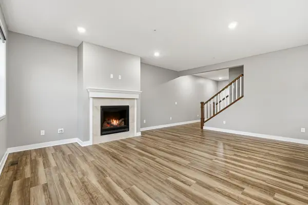 18335 Glassner WAY, Lakeville, MN 55044