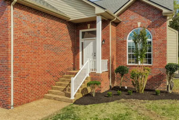 2820 Stokers Ln #N, Nashville, TN 37207