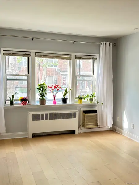 13846 68th Drive #A, Flushing, NY 11367