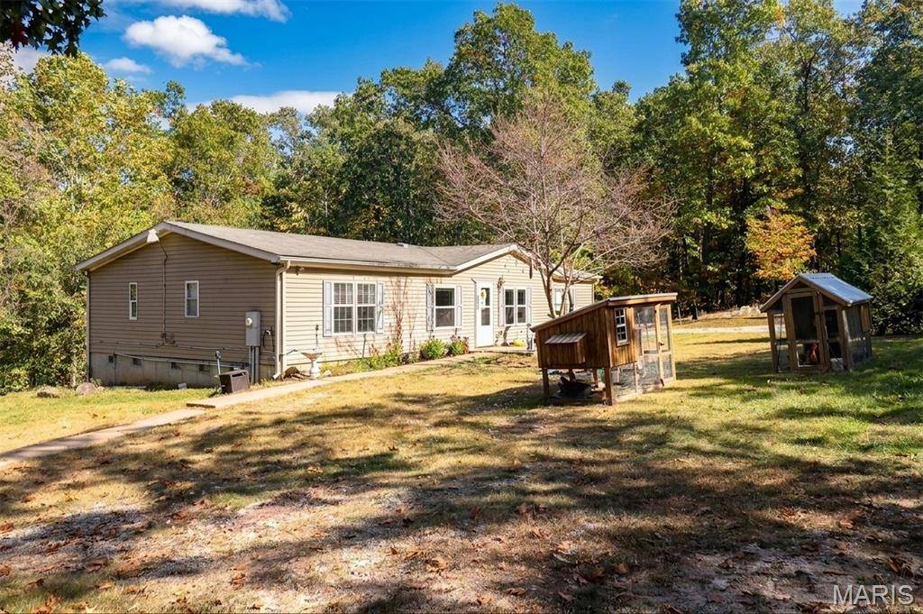 600 Casey RD, Farmington, MO 63640