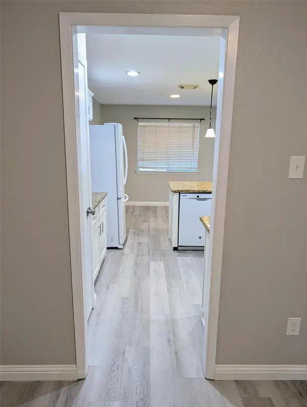 1505 Oakridge DR, Round Rock, TX 78681