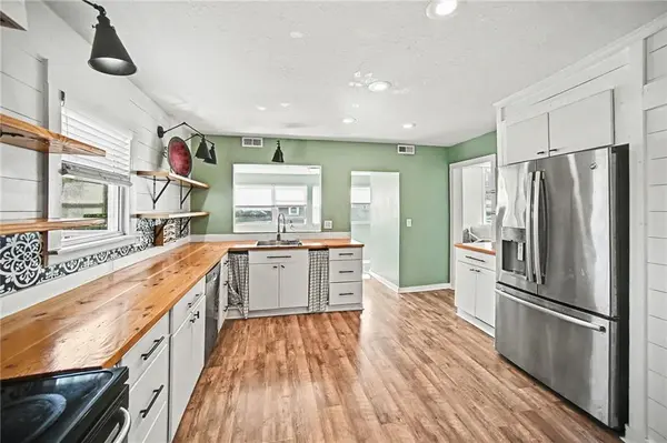 303 N MORSE AVE, Liberty, MO 64068