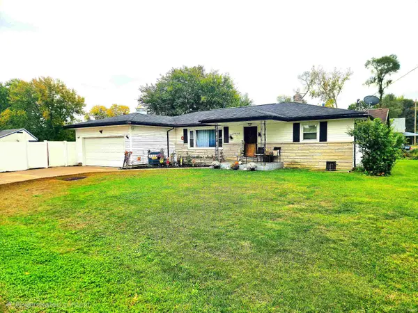 11650 Rogers ST, Osceola, IN 46561