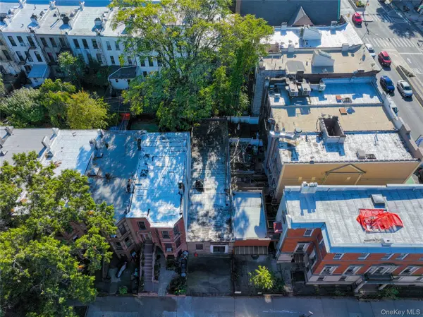 412 55th, Brooklyn, NY 11220
