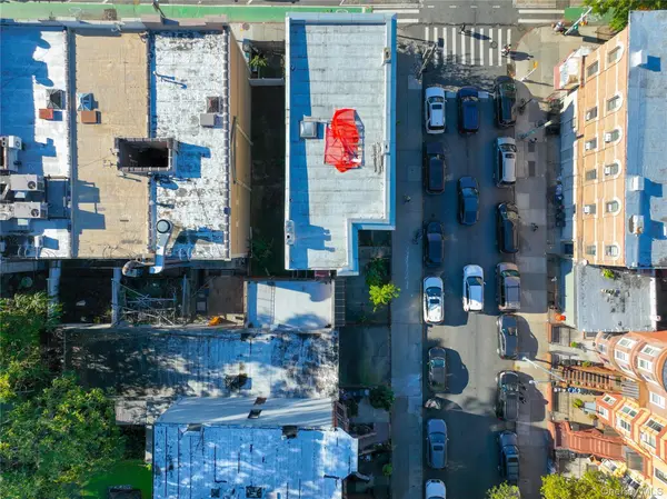 5501 4th, Brooklyn, NY 11220