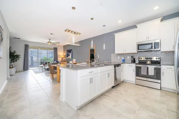 8867 CABOT CLIFFS DR #103, Davenport, FL 33896